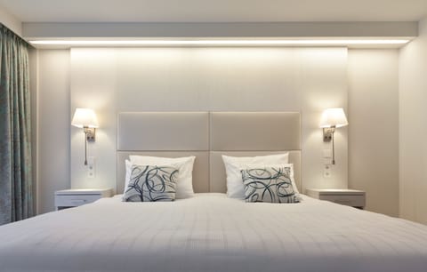 Minibar, in-room safe, desk, soundproofing