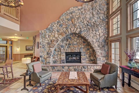 Condo, 2 Bedrooms | Interior