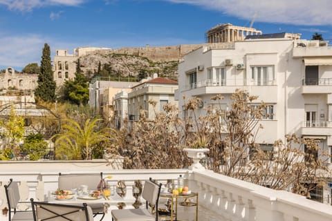 Signature Suite, Balcony (Acropolis view) | Terrace/patio