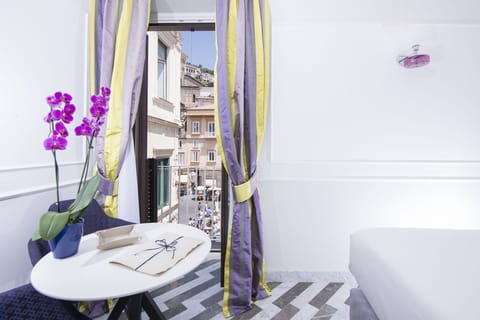 Junior Suite, Balcony | Premium bedding, minibar, in-room safe, soundproofing
