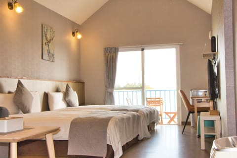 Family Quadruple Room | Premium bedding, down comforters, pillowtop beds, minibar