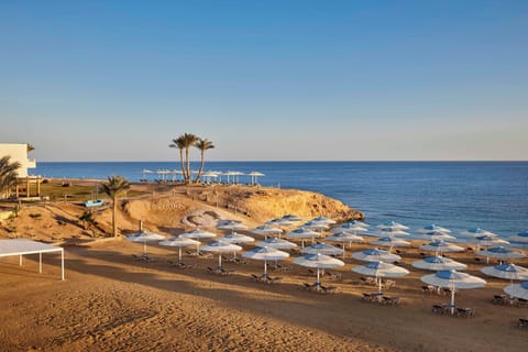 Standard Room, Sea View (Superior, King or Twin Bed) | Front of property