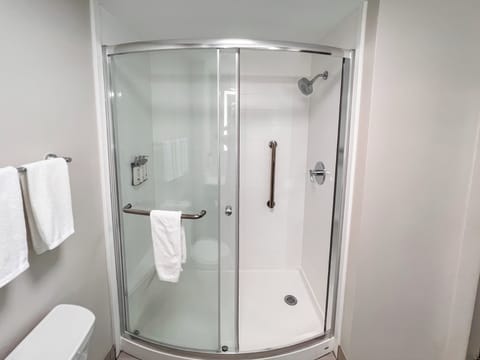 Desk, iron/ironing board, free cribs/infant beds, free WiFi