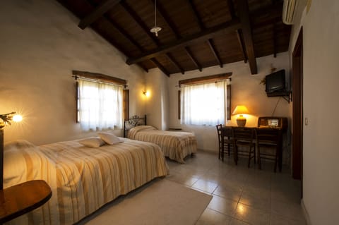 1 bedroom, down comforters, laptop workspace, free WiFi