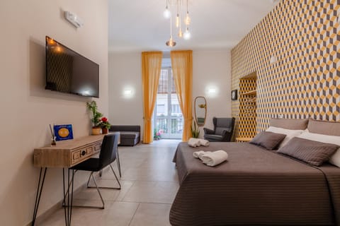Junior Suite, Balcony | Premium bedding, minibar, soundproofing, free WiFi