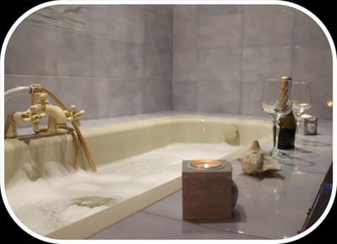 Free toiletries, hair dryer, bathrobes, bidet