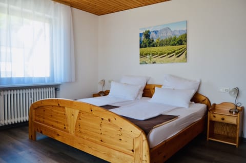 Double Room, Balcony | Minibar, laptop workspace, blackout drapes, cribs/infant beds