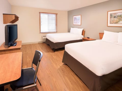 Premium bedding, desk, laptop workspace, iron/ironing board (on request)