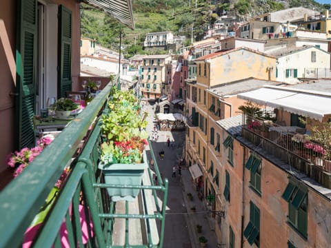 Apartment, 2 Bedrooms, 2 Bathrooms | Terrace/patio