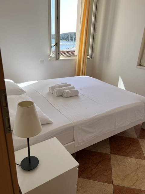Apartment, 1 Bedroom, Sea View | Free WiFi, bed sheets
