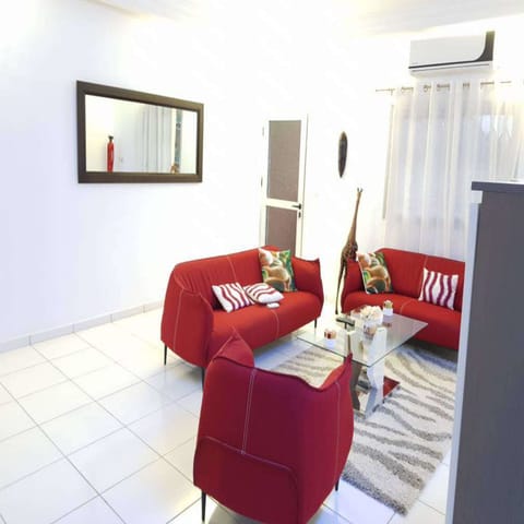 Comfort Studio Suite, 1 Bedroom | Living area | LCD TV