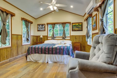 Cabana  | Premium bedding, pillowtop beds, in-room safe, individually decorated