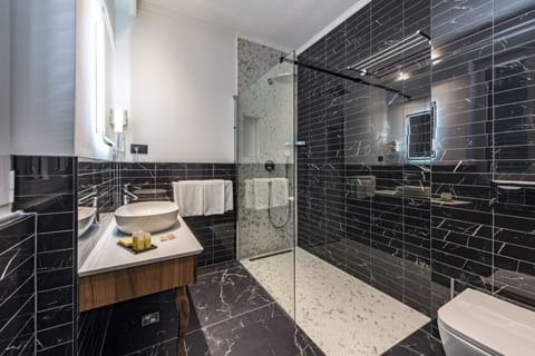 Free toiletries, hair dryer, bathrobes, slippers