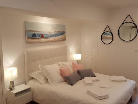 Cottage, 3 Bedrooms | 1 bedroom, premium bedding, individually decorated