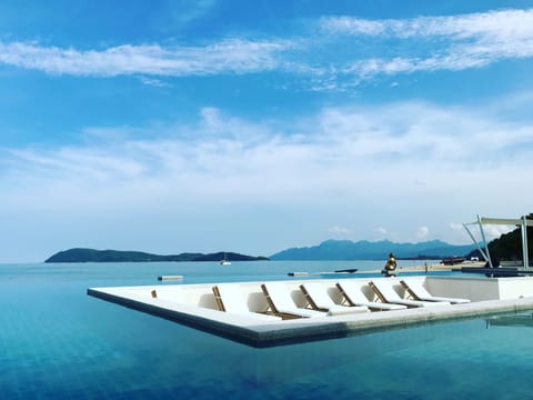 Sundeck