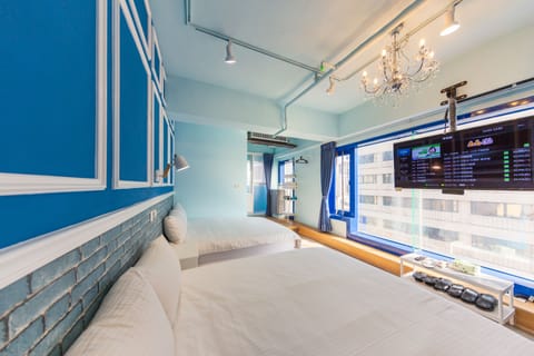 Deluxe Room, Balcony, City View | Desk, blackout drapes, soundproofing, free WiFi