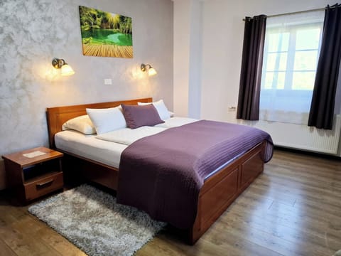 Premium bedding, memory foam beds, minibar, in-room safe