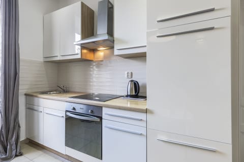 Exclusive Apartment (3) | Living area | Flat-screen TV