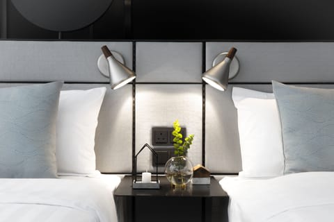 In-room safe, blackout drapes, soundproofing