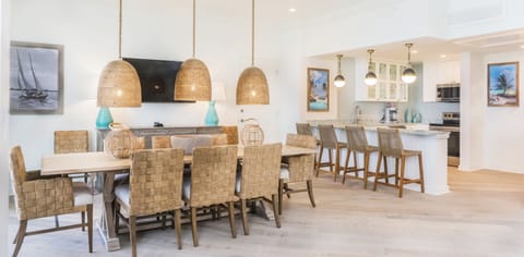 Presidential Suite | Private kitchen | Coffee/tea maker