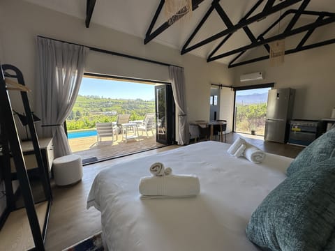 Luxury Villa, 1 King Bed, Vineyard View, Slope side | Egyptian cotton sheets, premium bedding, memory foam beds, in-room safe