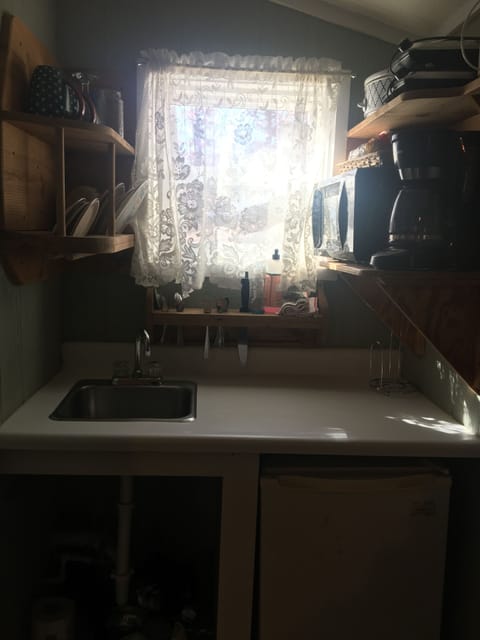 Standard Cabin, Multiple Beds, Non Smoking, Kitchen (The Joe Young Cabin) | Private kitchenette