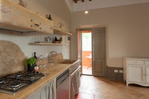 Superior Apartment, 2 Bedrooms, Patio, Garden View | Private kitchen | Full-size fridge, microwave, stovetop, cookware/dishes/utensils