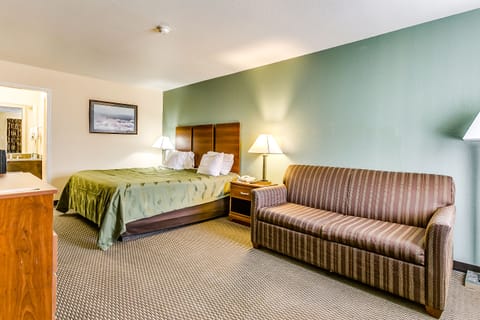 Down comforters, individually furnished, desk, blackout drapes