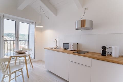 Comfort Apartment (Maestrale) | Beach/ocean view