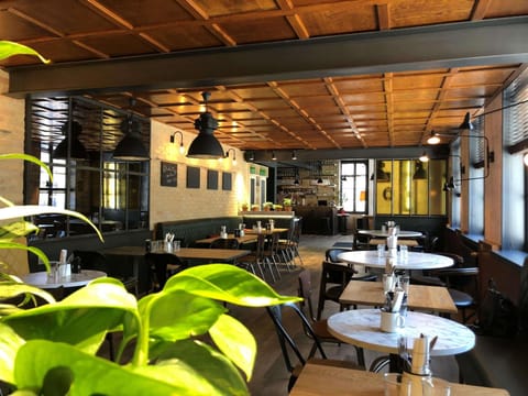 Lunch and dinner served, local cuisine