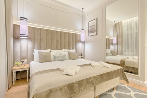 Studio, 1 Double or 2 Twin Beds | 1 bedroom, premium bedding, soundproofing, iron/ironing board