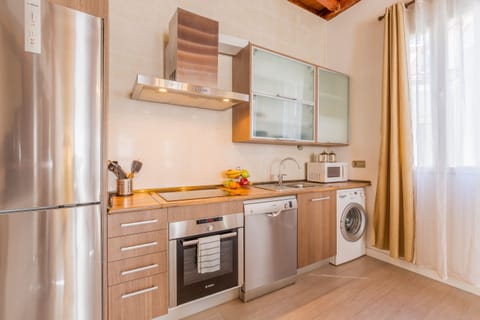 Apartment | Private kitchen | Fridge, espresso maker