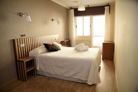 Double Room | Free WiFi, bed sheets