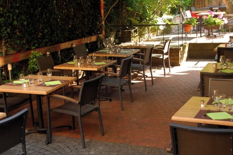 Dinner served, Regional cuisine