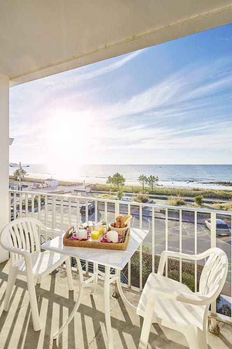 Classic Double or Twin Room, Balcony, Sea View | View from room