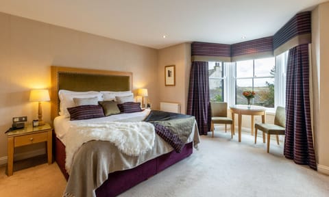 Junior Suite, Ensuite | Desk, soundproofing, iron/ironing board, free WiFi