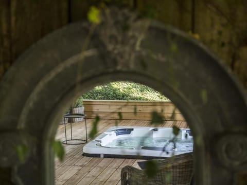 Cottage, Ensuite (Le Pigeonnier Colbert) | Miscellaneous