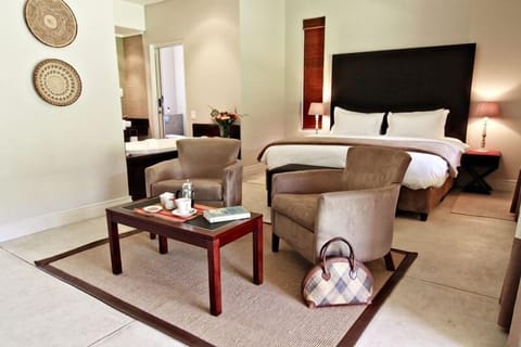 Family Apartment, 2 Bedrooms | Minibar, in-room safe, free WiFi, bed sheets