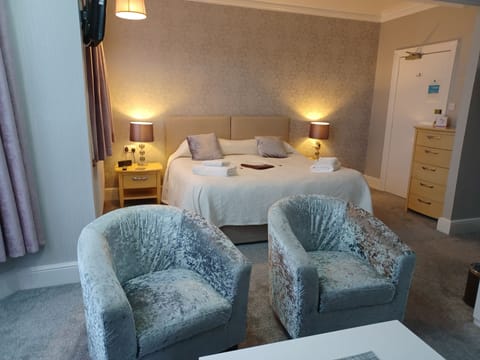 Deluxe Double Room | Free WiFi, bed sheets