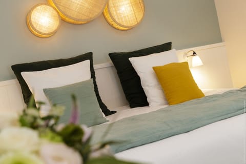 Classic Room | Premium bedding, minibar, in-room safe, individually decorated