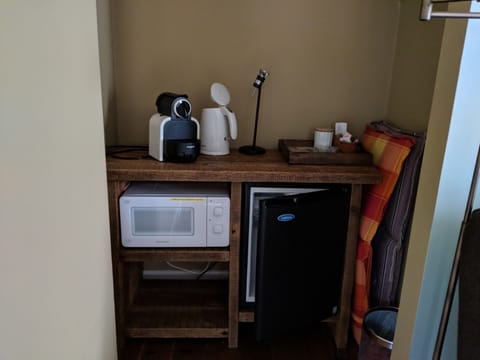 Suite, 1 Bedroom (Room Only) | Room amenity