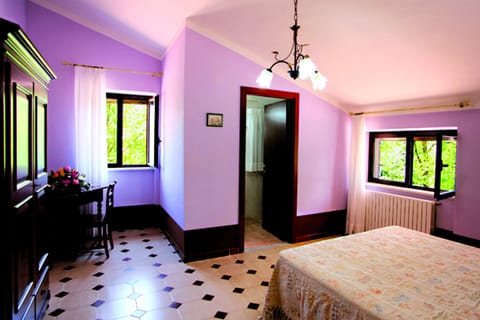 Double Room | Minibar, desk, rollaway beds, free WiFi