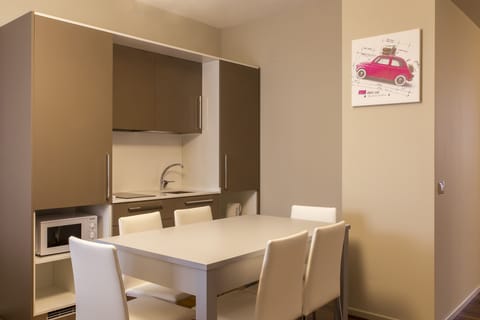 Private kitchenette