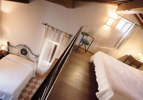 Duplex (Claudio) | Desk, laptop workspace, free WiFi, bed sheets