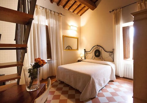 Duplex (Claudio) | Desk, laptop workspace, free WiFi, bed sheets