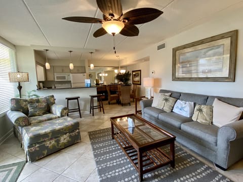 Condo, 2 Bedrooms, 2 Bathrooms | 1 bedroom, individually decorated, individually furnished