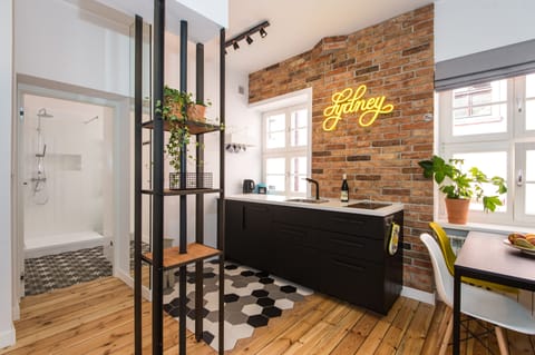 Studio Suite | Interior