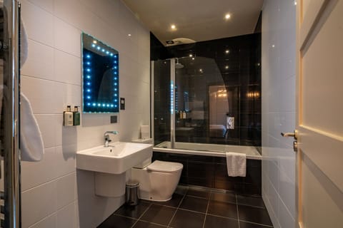 Free toiletries, hair dryer, towels