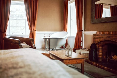 Deluxe Double Room | Premium bedding, individually decorated, individually furnished