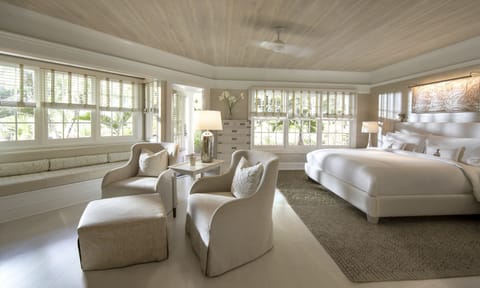 Egyptian cotton sheets, premium bedding, down comforters, pillowtop beds